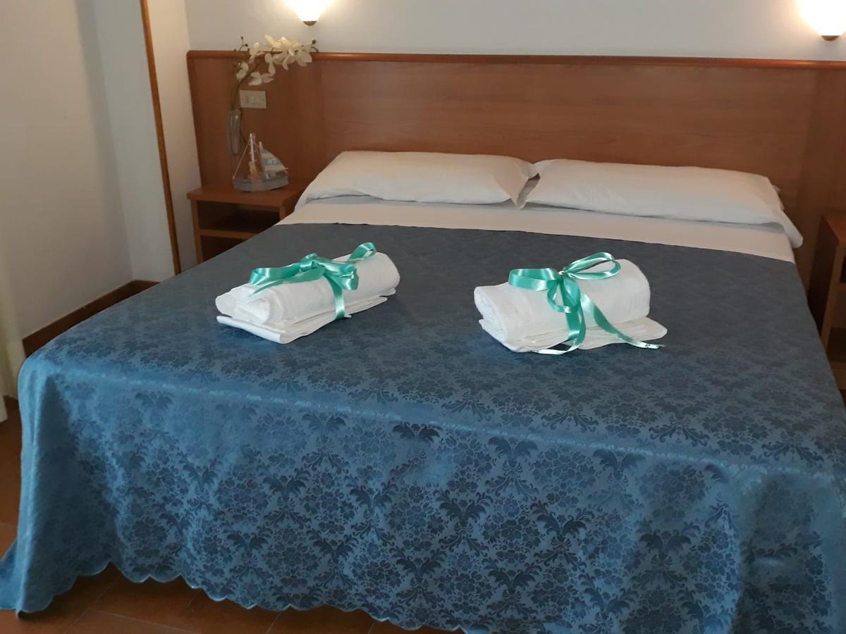 Hotel Leuco' マルティンシクーロ エクステリア 写真