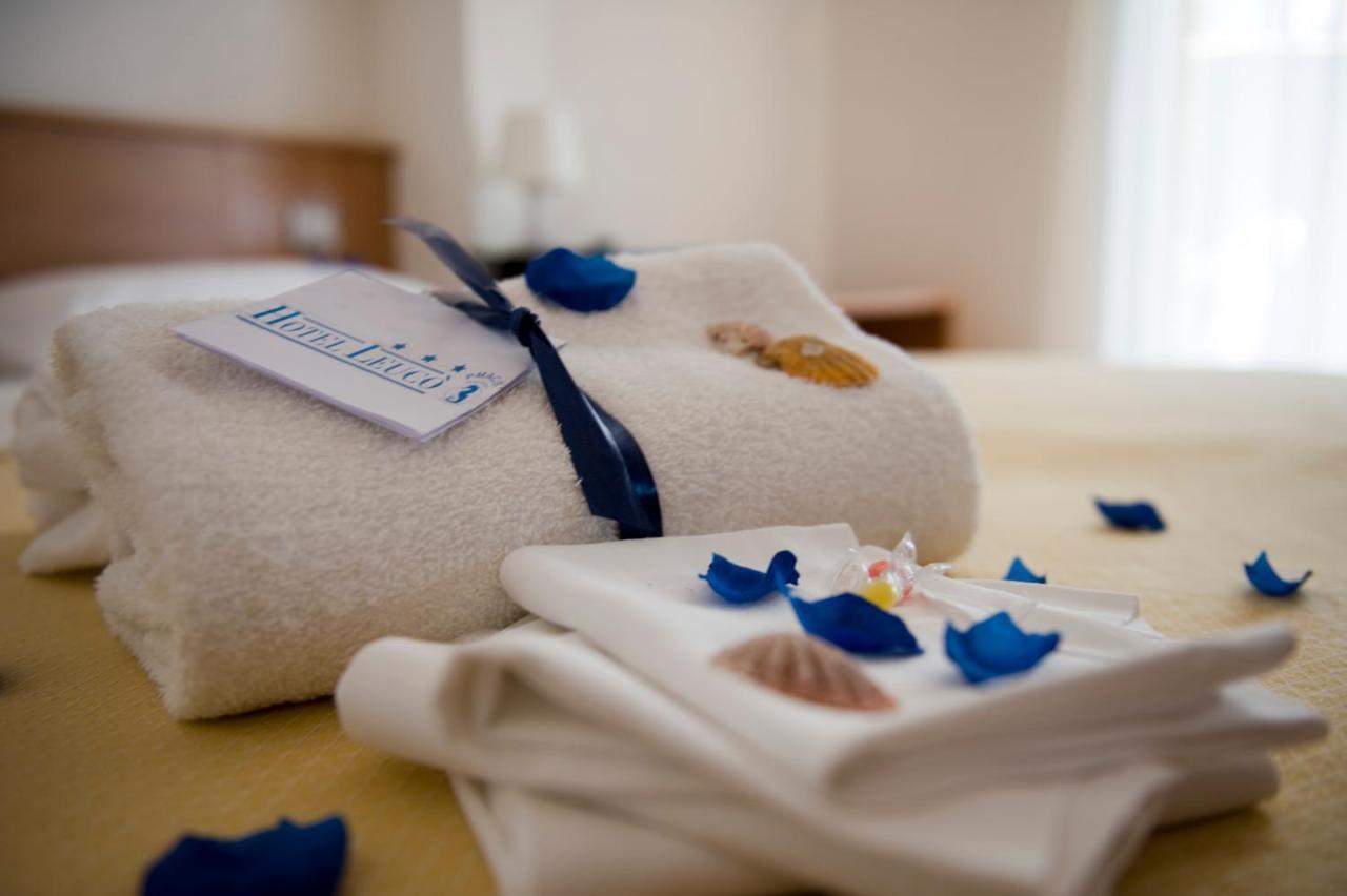 Hotel Leuco' マルティンシクーロ エクステリア 写真