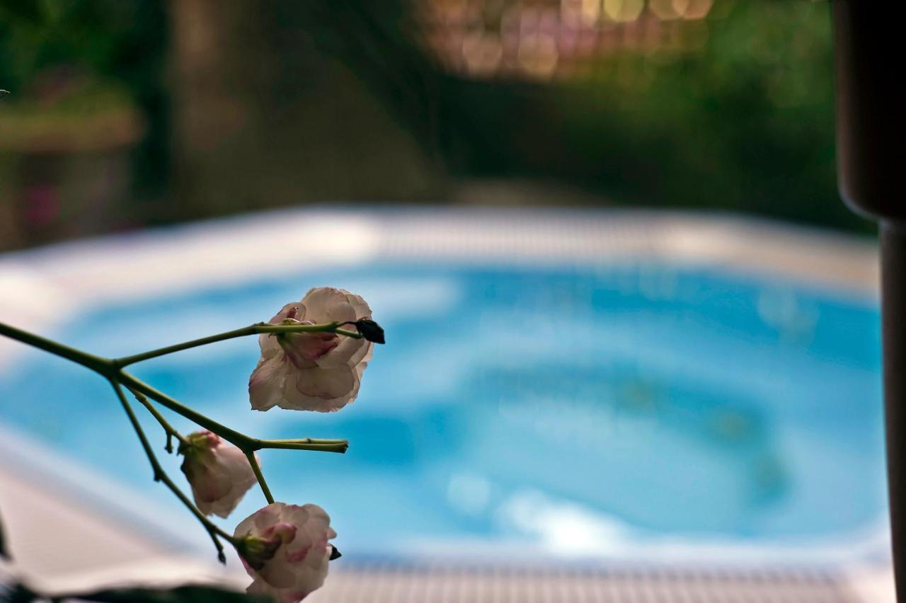 Hotel Leuco' マルティンシクーロ エクステリア 写真