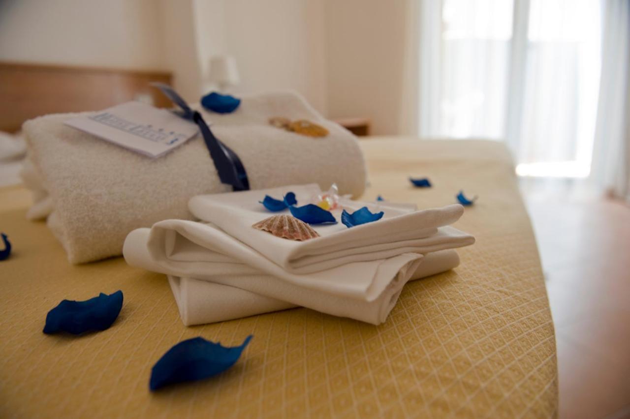Hotel Leuco' マルティンシクーロ エクステリア 写真